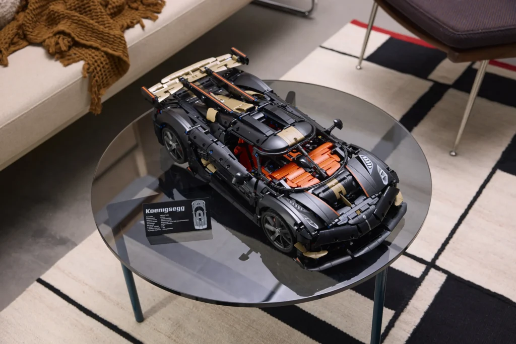 LEGO-Technic-Koenigsegg-3